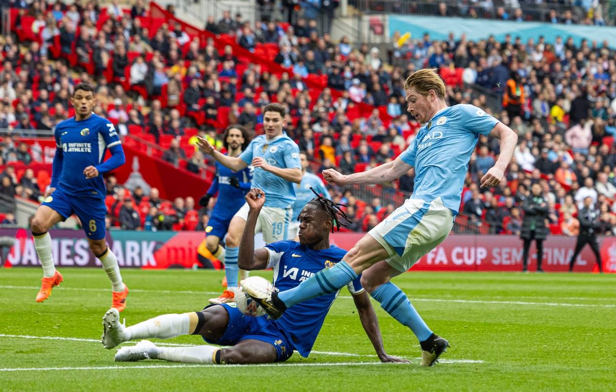 开云官网-曼城-战胜莱切斯特城，取得胜利