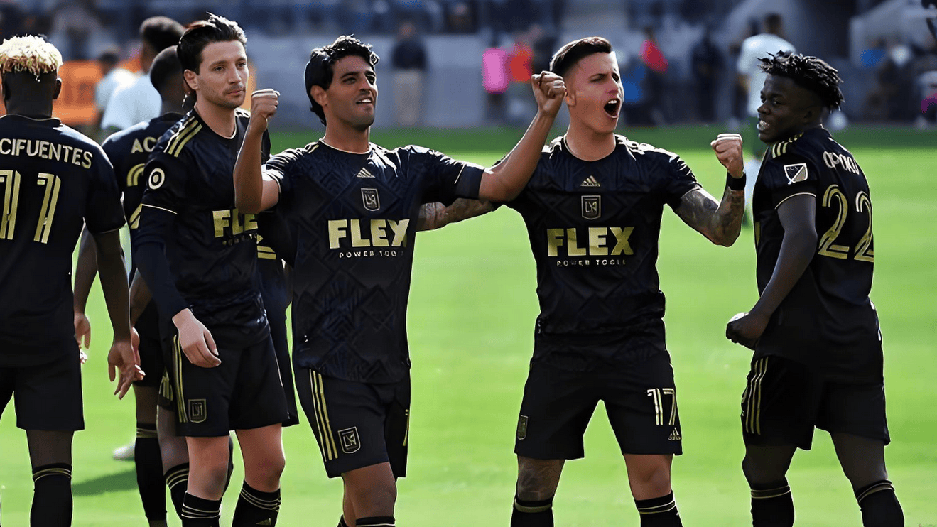 开云体育官方网站-防守稳固扫荡对手，实现半决赛晋级