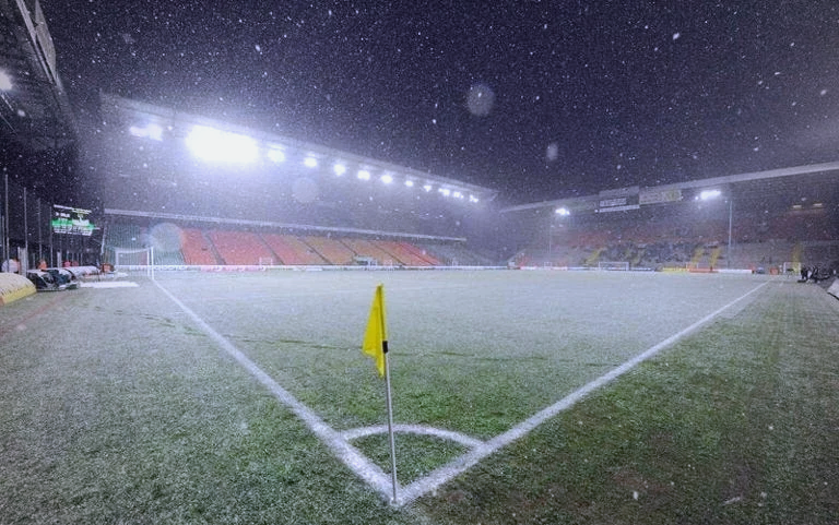 马赛主场大胜圣埃蒂安，一风顺势