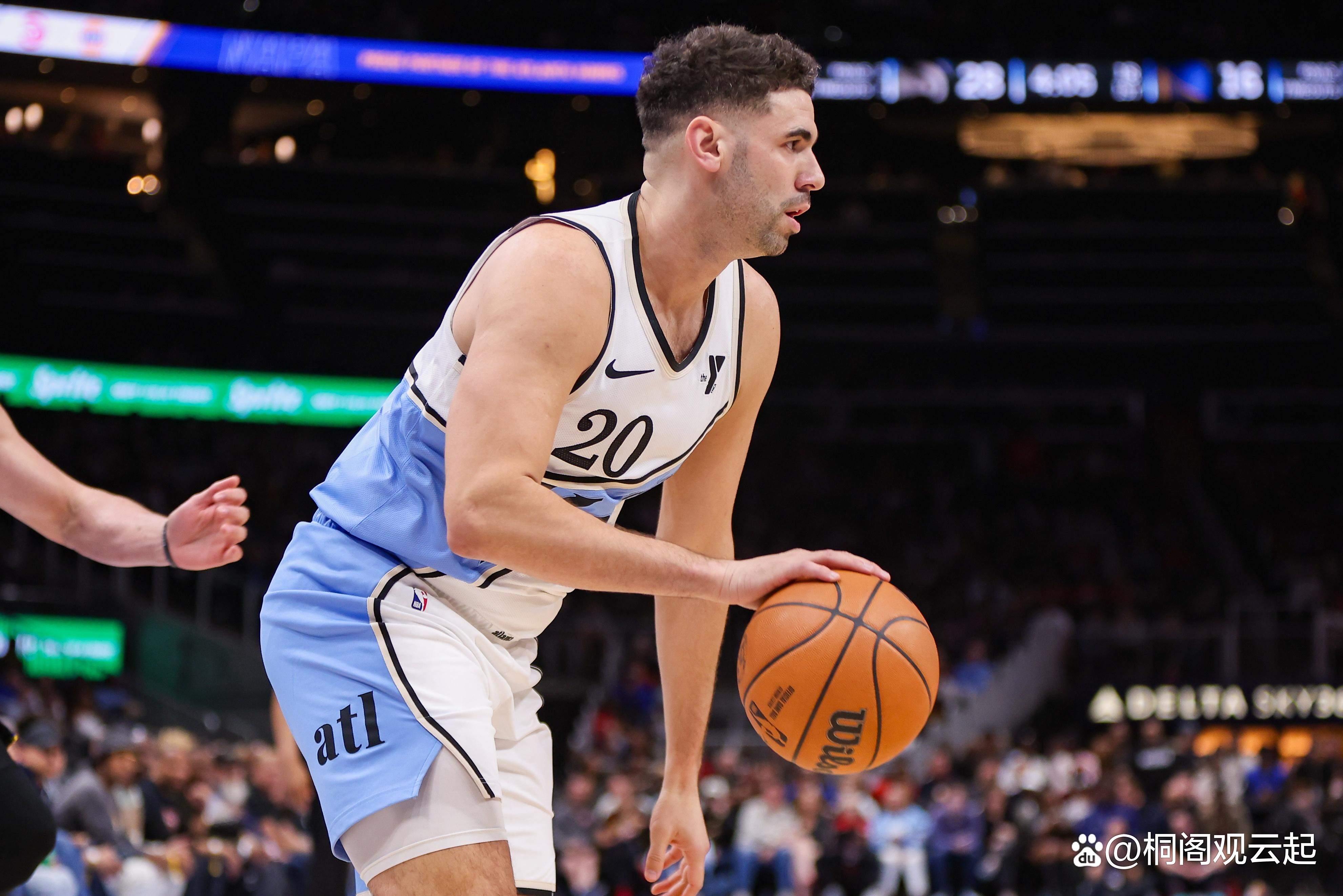 篮网逆转老鹰，主场迎来胜利