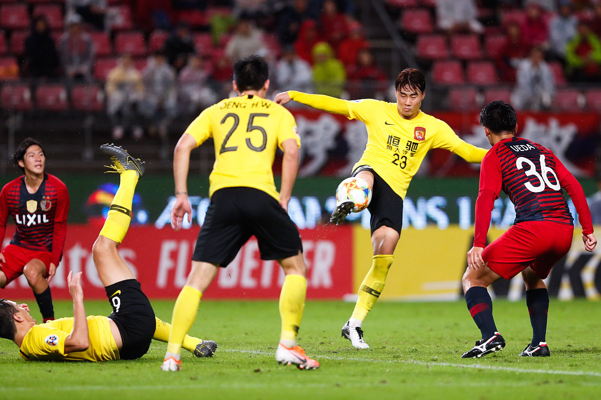 开云体育平台APP-比利亚雷亚尔士气高涨，客场击败对手