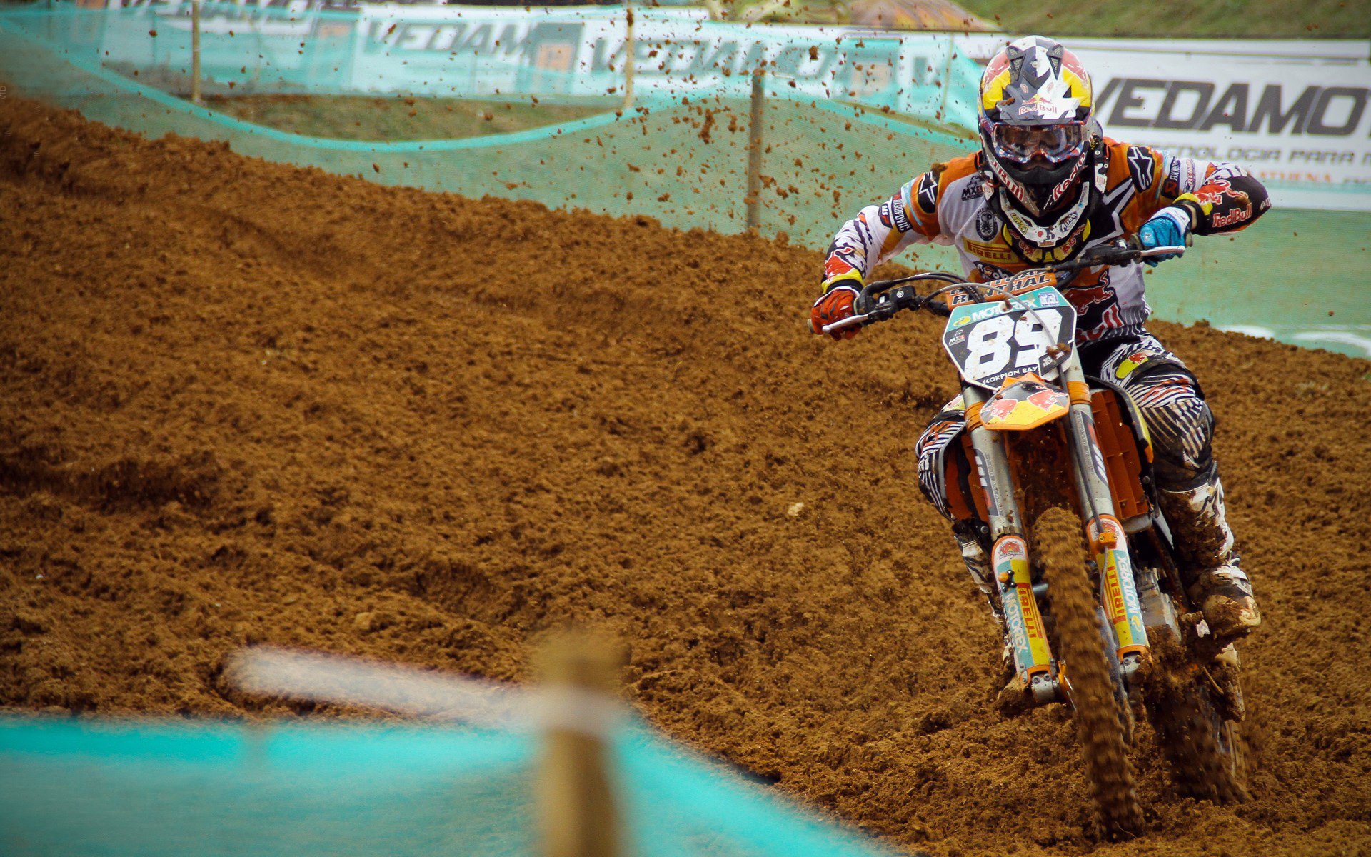 佩德里的悖论，当一个顶级中场在世界杯上成为完美囚徒